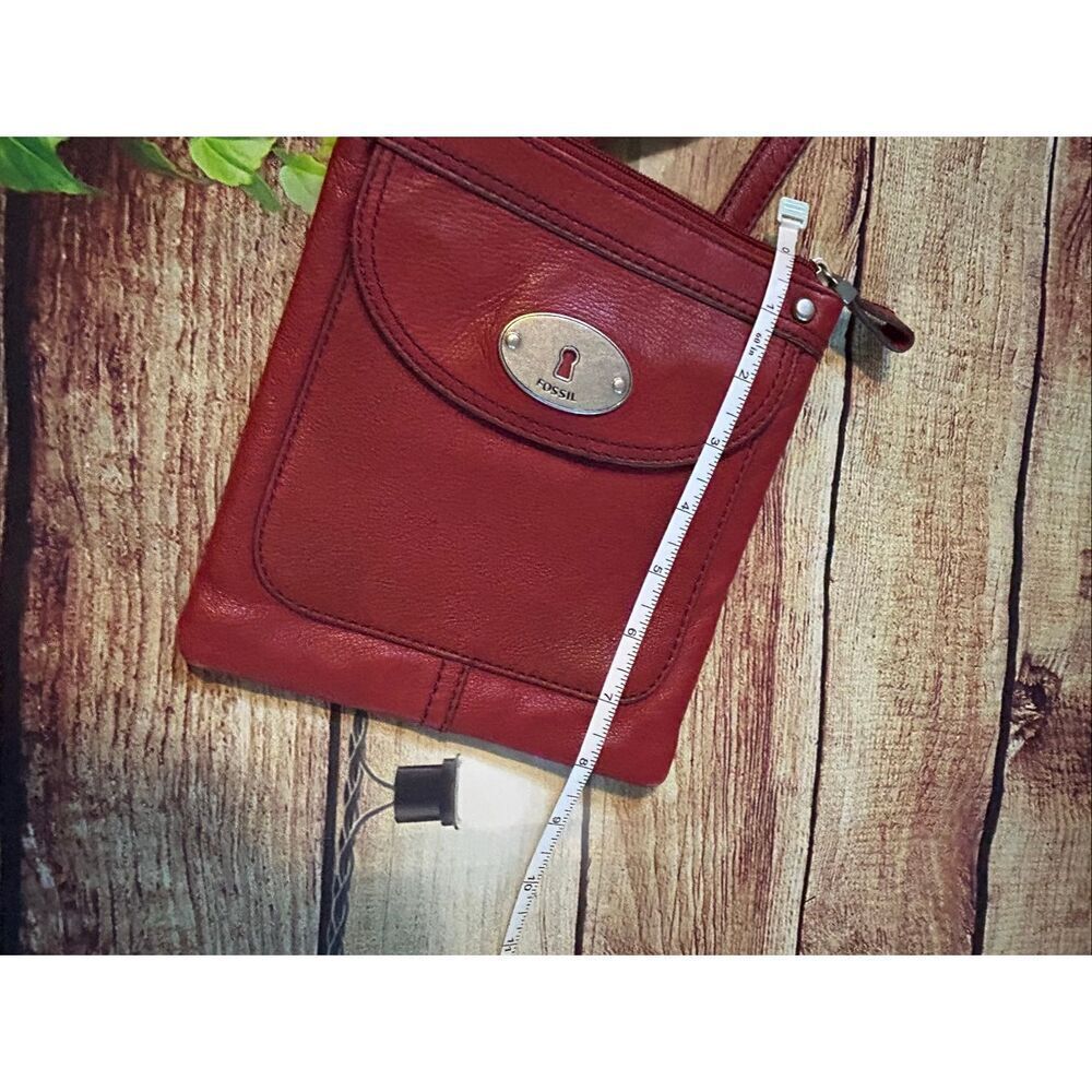 Fossil Maddox Crossbody Red - Picture 6 of 6